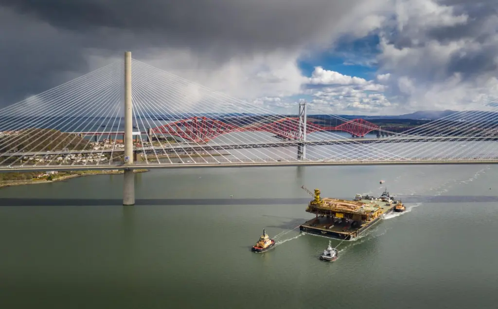 IronLady with Tugs Forth Bridges Aerial shot