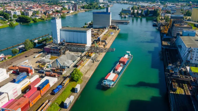 Port on the Rhine