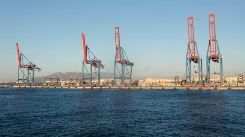 00_310039_harbour_cranes_sea_crane_port_cargo_container_spain_seaport1334591_289193