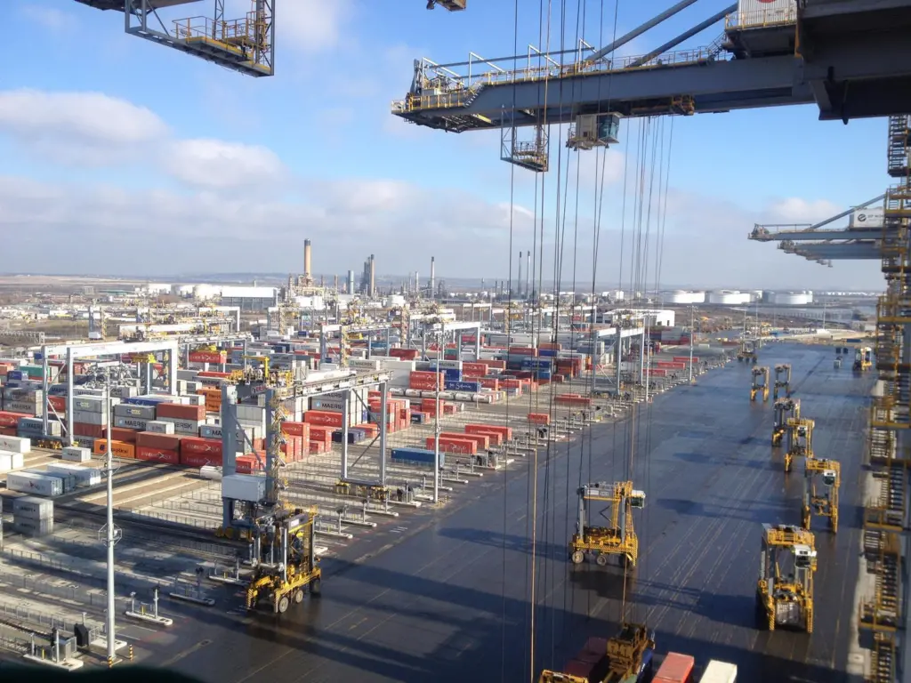London Gateway terminal
