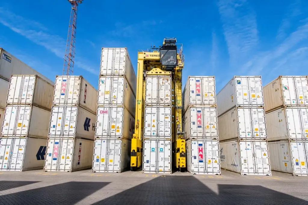 reefer containers stacked at a port