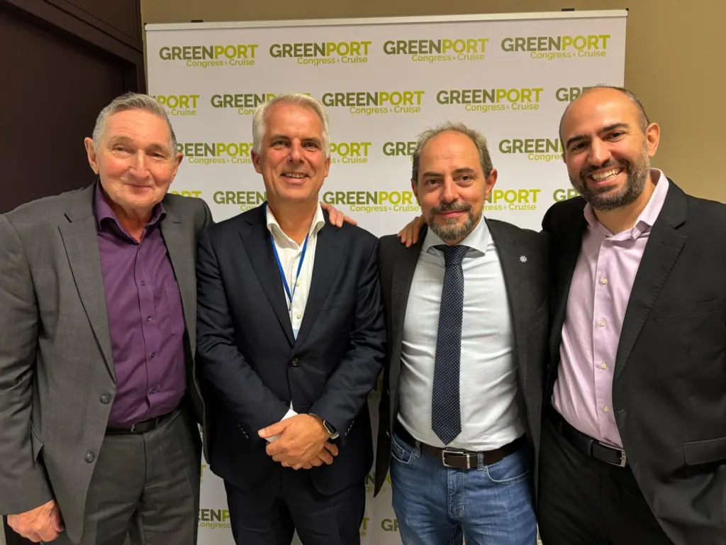 EcoPorts science coordinator Chris Wooldridge introduces his former student, now Professor Mark van der Veen from the University of Amsterdam; Dr Antonis Michail, in turn a former student of Mark van der Veen, now at the International Association of Ports