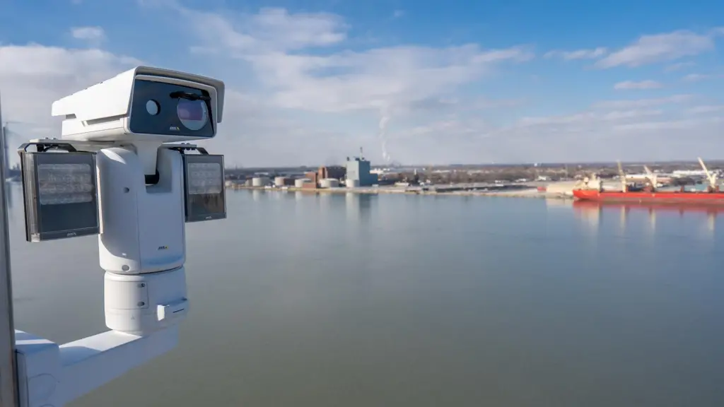 Axis Q8752 Bispectral PITZ overlooking the Detroit River