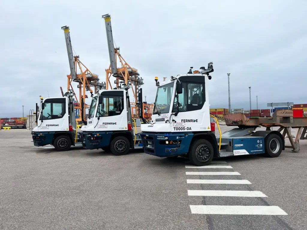 FERNRIDE_Fleet_in_Tallinn Three trucks