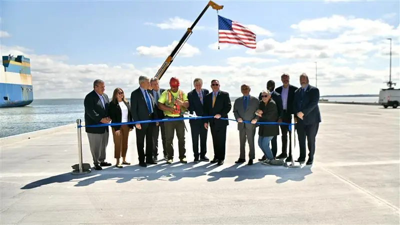 (l-r) Secretary of State Gregg Amore, R.I. Sen. Alana DiMario, U.S. Sen. Sheldon Whitehouse, R.I. Rep. Robert Craven, Matthew King, R.I. Gov. Dan McKee, QDC MD Steven J. King, U.S. Sen. Jack Reed, N.K. Councilwoman Beth Hill Ross, U.S. Rep. Gabe Amo, Comm