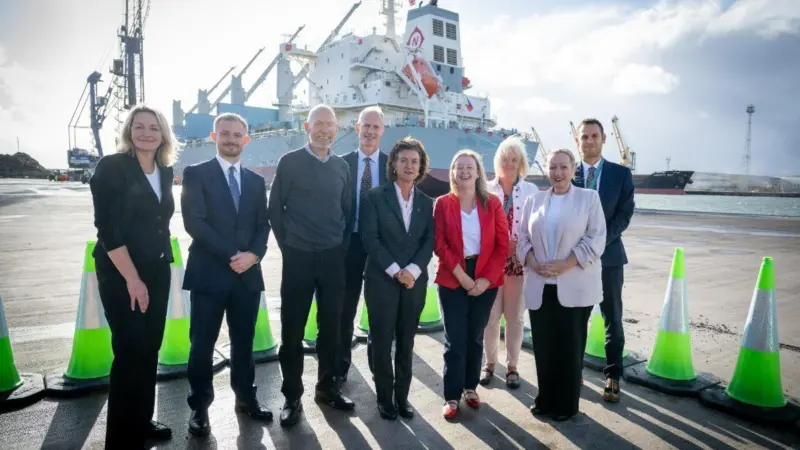(l-r) Jess Morden, MP for Newport East; Ashley Curnow, divisional port manager (ABP); John Griffiths, MS for Newport East; Julian Walker, chief commercial officer and regional director (ABP); Jayne Bryant, MS for Newport West; Ruth Jones, MP for Newport W