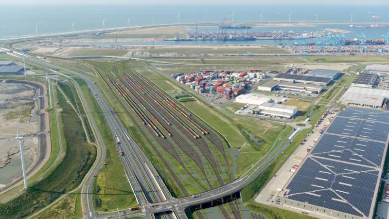 Artist's impression of the Maasvlakte Zuid Railway Yard