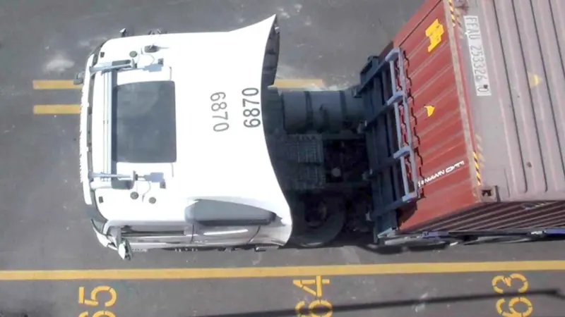 A picture of a truck from above showing the Terminal Tractor (TT) ID