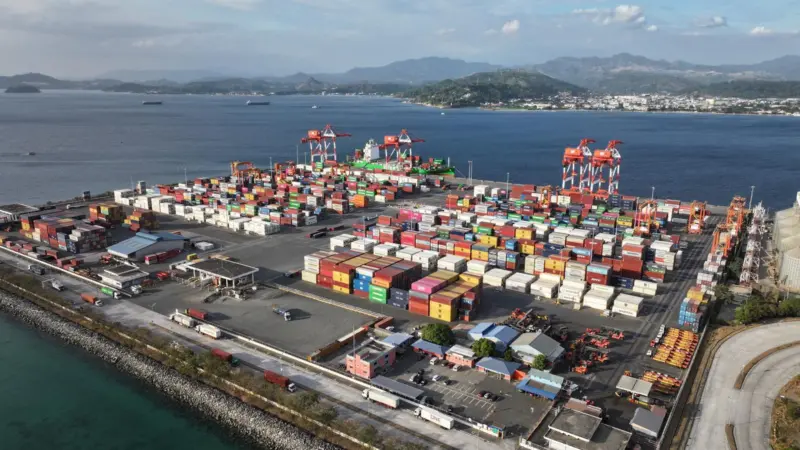 00_338895_subic1_798753