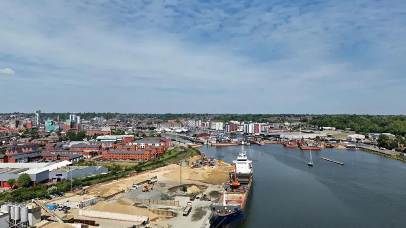 aerial-view-west-bank-abp-ipswich-port