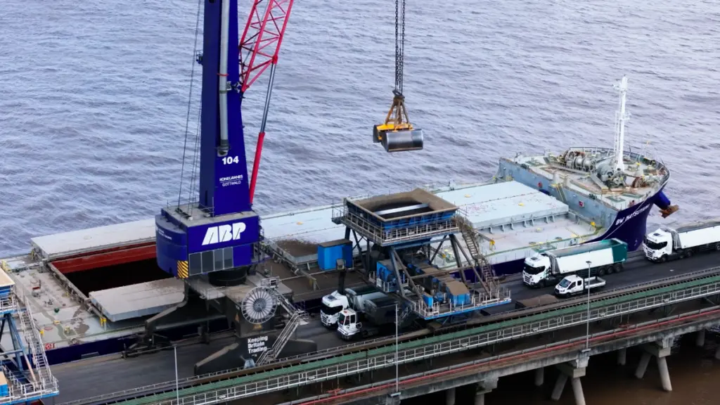 Bulk cargo being taken off a ship at the Port of Immingham
